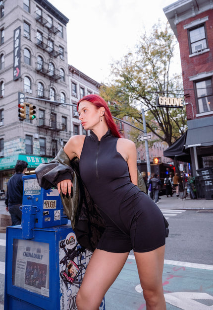 Królowa <em>@darya_precious</em> w sukience <a href="/pl/products/naomi-jumpsuit" title="Kombinezon Naomi"><strong>NAOMI</strong></a>